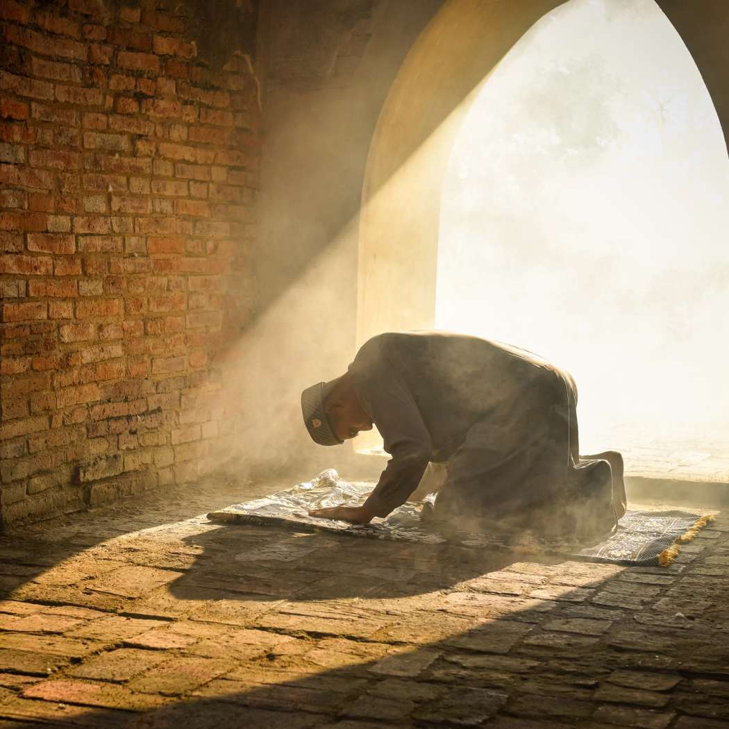 Muslim surrender to his lord